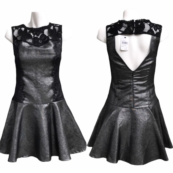Astr Dresses & Skirts - NWT: ASTR Sleeveless Lace Dress